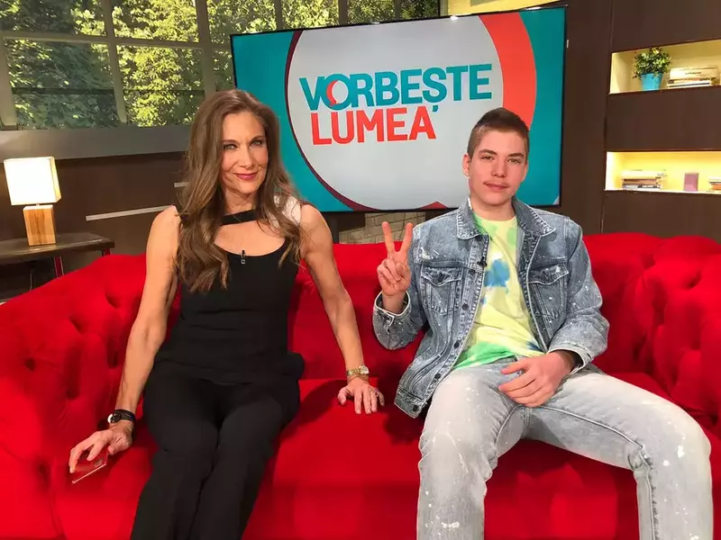 24592147569000558400082091222805250467135875n