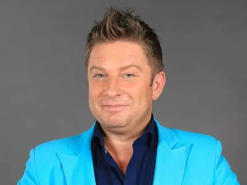 pavel-bartos-prezinta-masked-singer