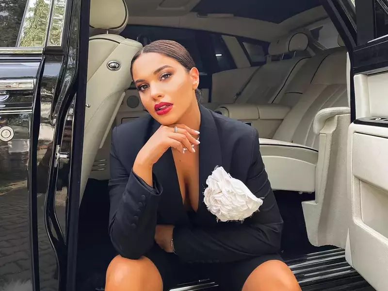 2347614103791336102380054218200566757952167n