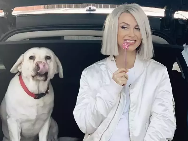 andreea-balan-caine-2