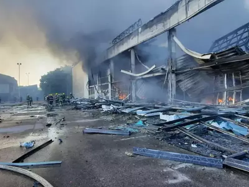 At least two dead, 20 injured after rockets hit Kremenchuk shopping center