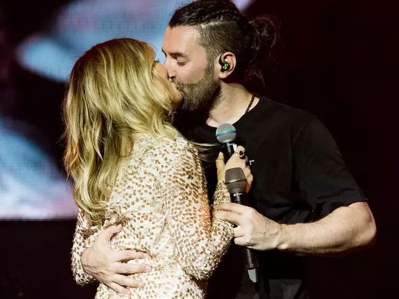 smiley-si-gina-pistol-3-1