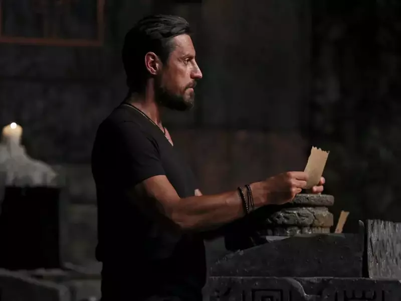 daniel-pavel-survivor-ofiter-de-marina-1