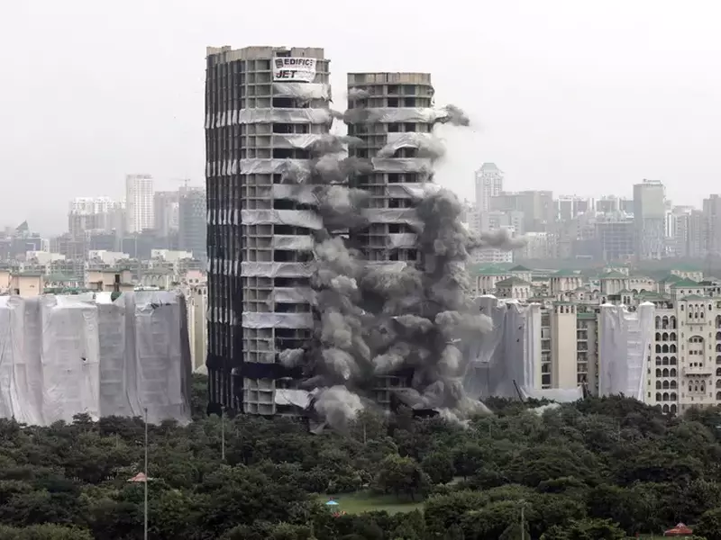 India’s highest towers demolished over violations of building codesNoid Supertech Twin Towers demolished over building codes violations, biggest structure demolished in India to date