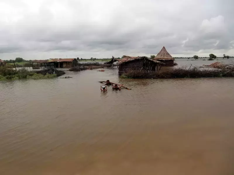Monsoon rains in Sanghar