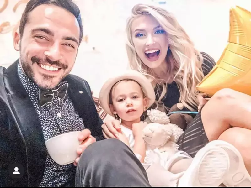 105401472101598348833976461319548189501350203o