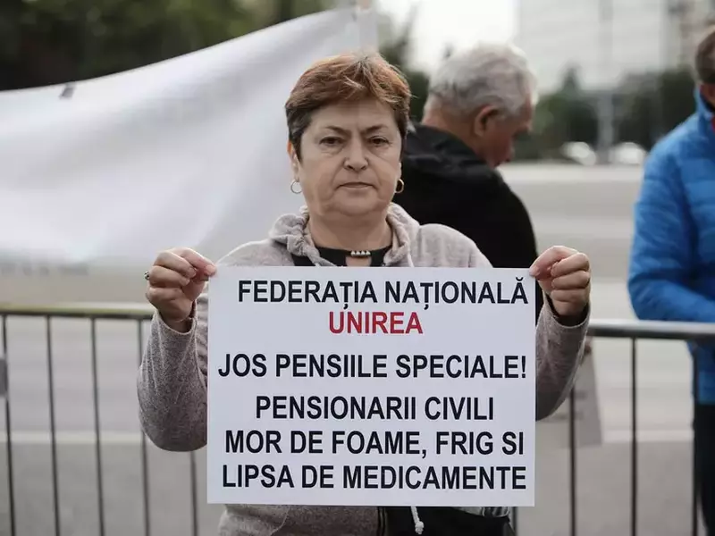 protest-pensionari-guvern-piata-victoriei-crestere-pensii-majorare-pensii-0