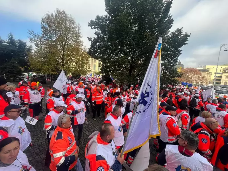 Protest al ambulanțierilor, marți, 22 octombrie foto: ReplicaOnline