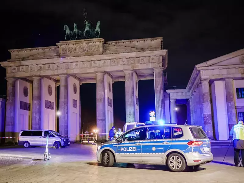 Car crashes into Brandenburg Gate in Berlin