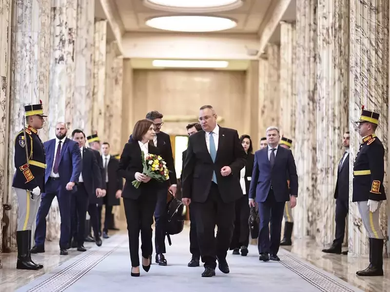 1677164957originalimage007resize