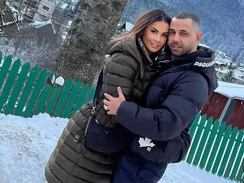 2729252115400412841482616618427477463951234n