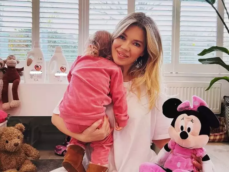 gina-pistol-si-josephine-3-1