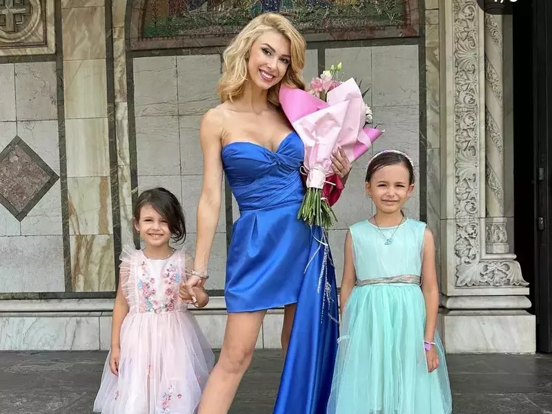 andreea-balan-botez-fetita-andreea-antonescu-3