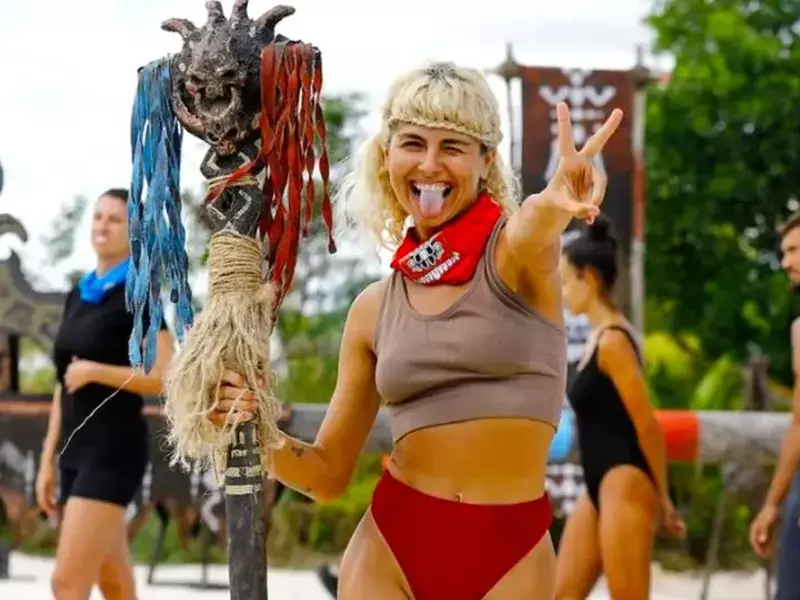 135039168258546607036fav