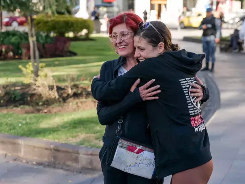 ada-si-tony-au-luat-imunitatea