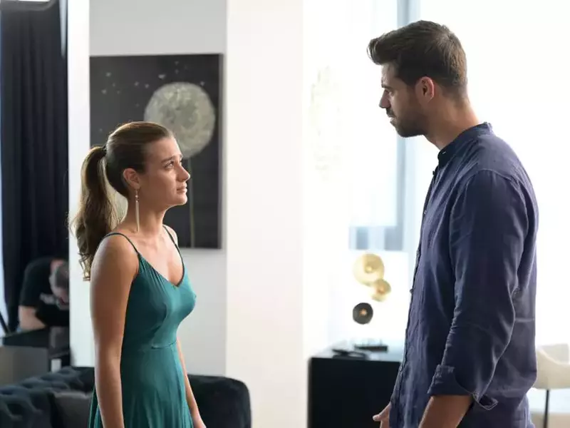 Lia – Sotia sotului meu_1
