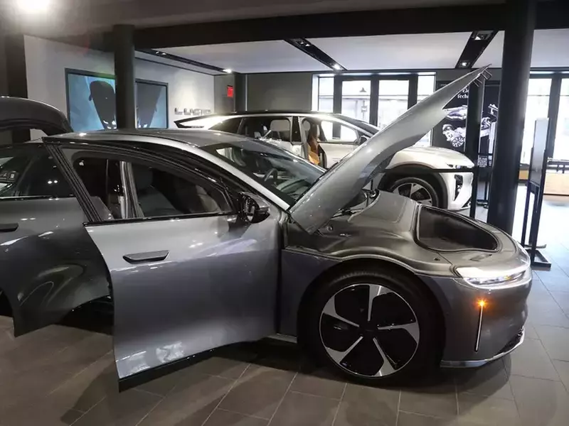 Lucid Motors Showroom – New York City