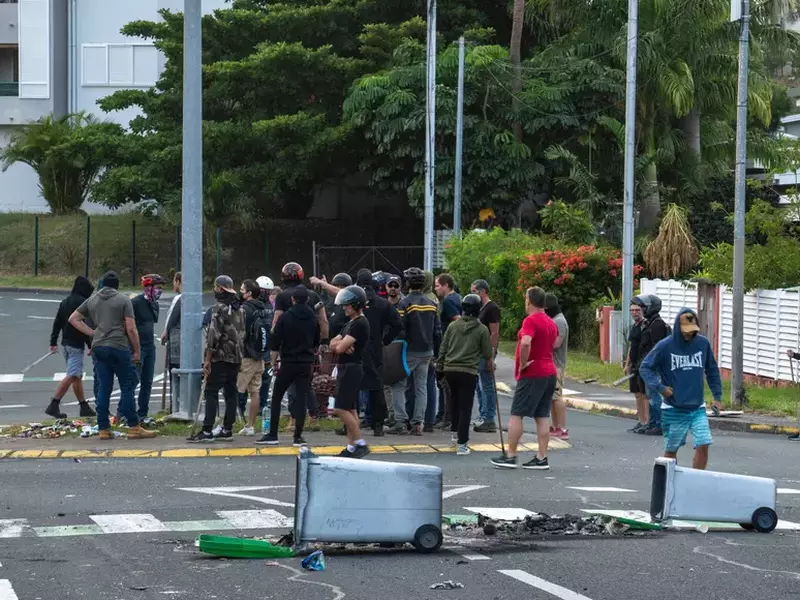 Noumea: Riots