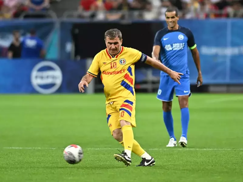 FOTBAL:ROMANIA GENERATIA DE AUR-LEGENDELE LUMII, AMICAL (25.05.2024)