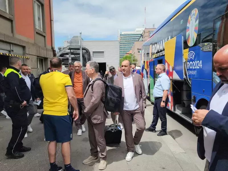 4fe1d329-27b6-4c37-83f3-6cde0d8887b9