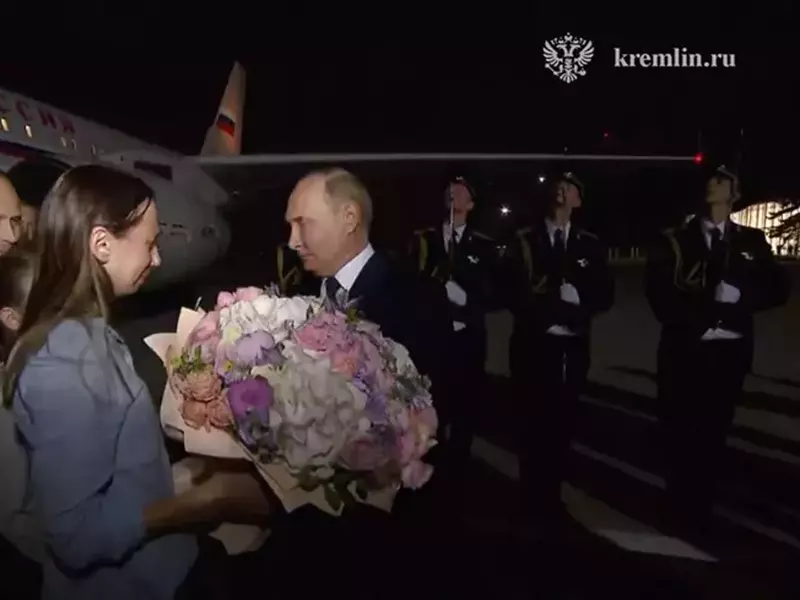 Putin welcomes Russian citizens returning home after Turkiye-led prisoner swap operation