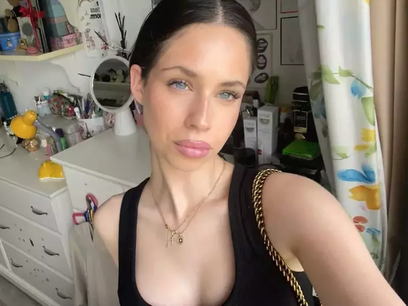 Ana Violeta Bănică, fiica Andreei Marin și a lui Ștefan Bănică