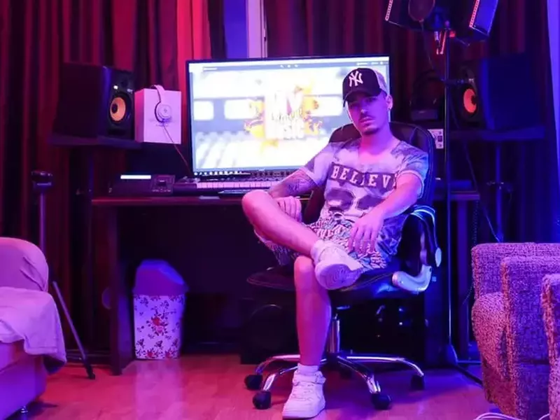 36261013_2251596354858060_1351516965558026240_n