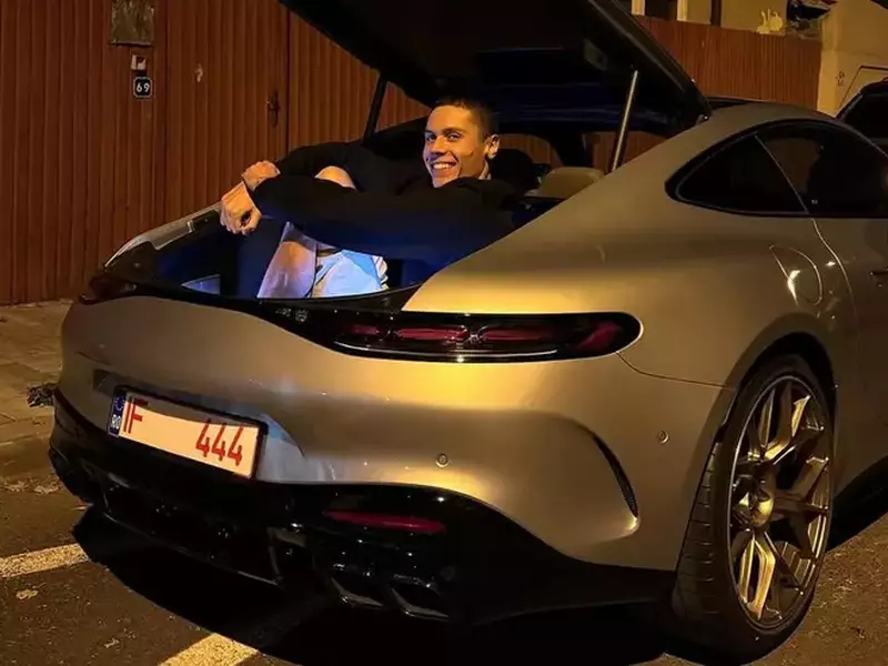 david popovici reactii bolid lux