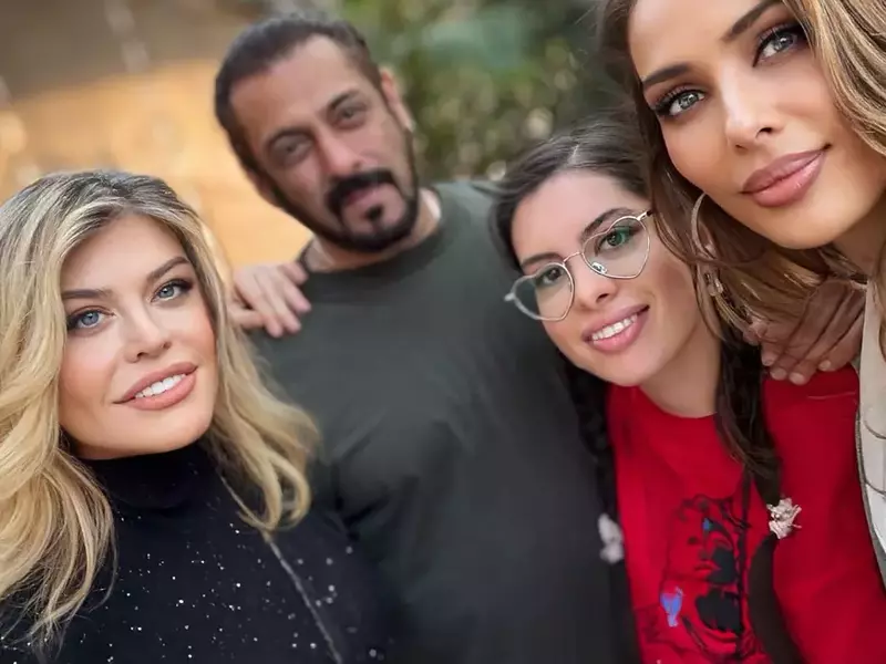 Loredana Groza Salman Khan Iulia Vantur 2