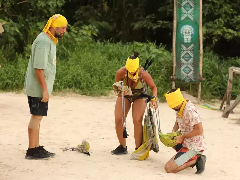 Bitza, Roxana si Vasile la Survivor Romania
