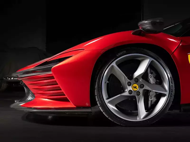 1744810307_Ferrari Daytona SP3 Tiriac Collection (3)