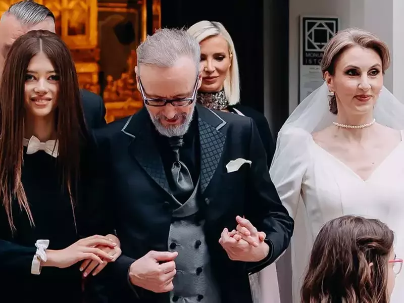 Mihai albu si fiica lui