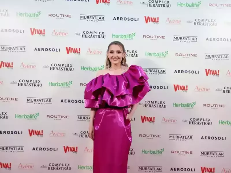 Alina Sorescu – Viva Party (1)