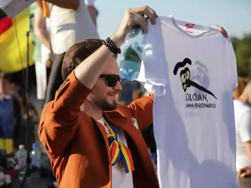 dinu popescu protest piata victoriei 1 august (5)