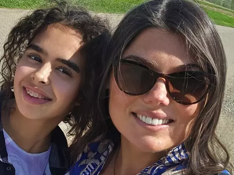 Paula Seling si Elena, fiica ei adoptata