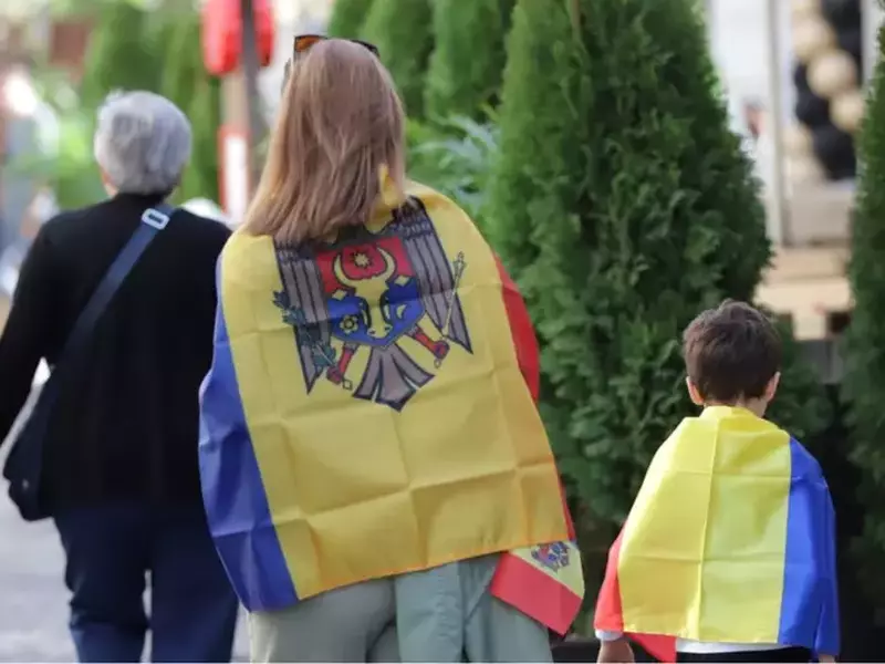ambasada-moldovei-de-la-bucuresti-vot-alegeri-parlamentare-republica-moldova-septembrie-2025 (6)