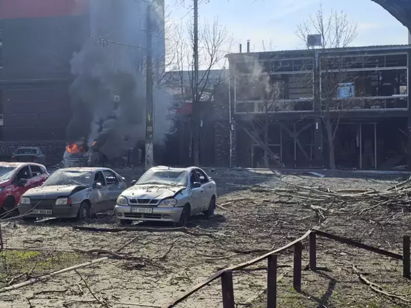 Cladiri si masini distruse in Herson Ucraina