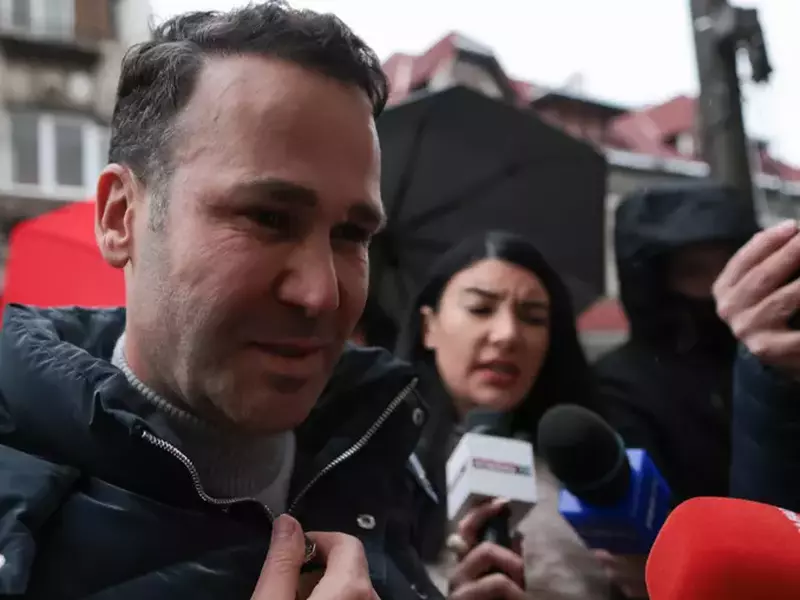 Robert Negoiță, primarul Sectorului 3, în momentul în care a ajuns la DNA pentru audieri