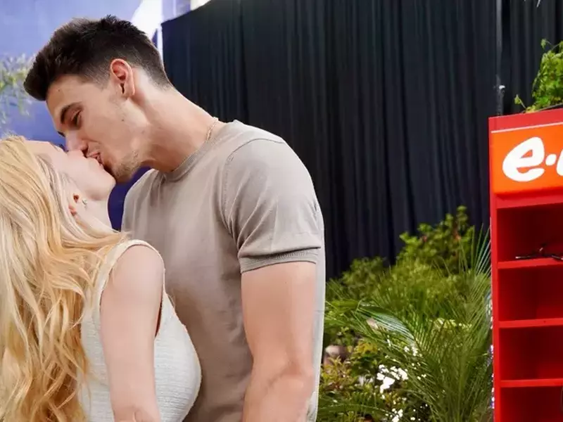 Andreea Balan si Cornea s-au căsătorit astăzi într-un cadru restrâns.