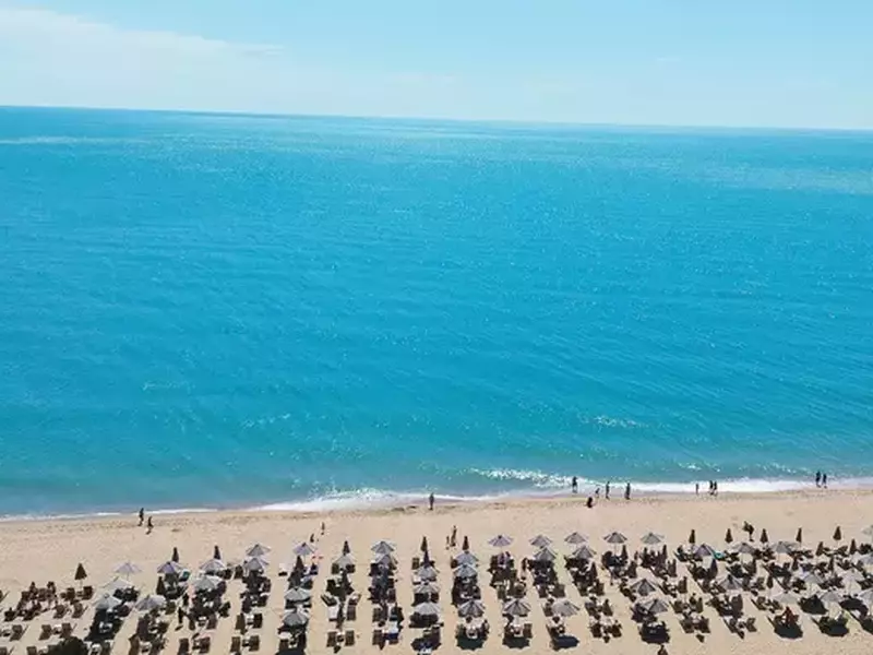 plaja hotelului Grifid Noua, Nisipurile de Aur, Bulgaria, 31 mai 2026