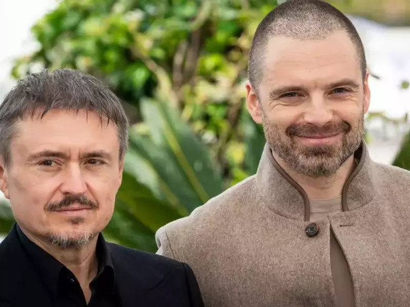 Cannes, Franța. 19 mai 2026. Cristian Mungiu și Sebastian Stan participă la sesiunea foto „Fjord” din cadrul celei de-a 79-a ediții a Festivalului de Film de la Cannes, la Palais des Festivals din Cannes.
