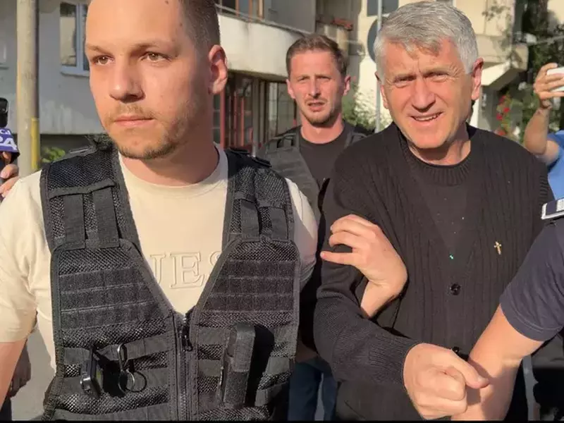 Cristian Pomohaci a fost reținut pentru 24 de ore FOTO: Dorina Matiş/AGERPRES