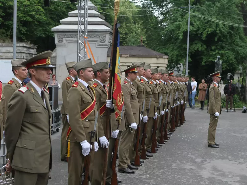 Lucian Pintilie Inmormantat SambÄƒtÄƒ La Cimitirul Bellu Din CapitalÄƒ Libertatea
