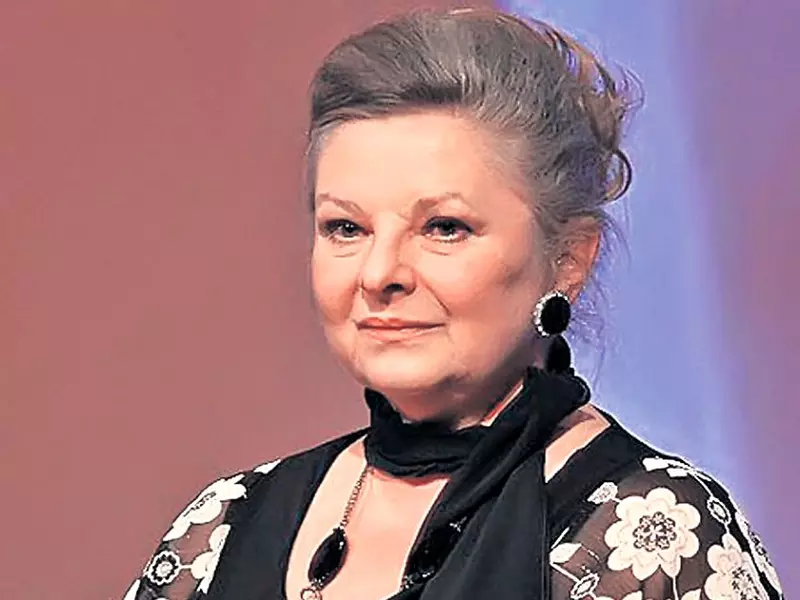 Cum A Cunoscut O Victor Rebengiuc Pe SoÈ›ia Sa Mariana MihuÈ› Ciudat E Faptul CÄƒ Noi Locuiam In AcelaÈ™i Bloc Foto Libertatea