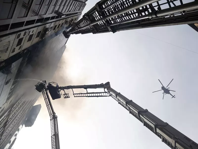 Six die in Dhaka high-rise building fire
