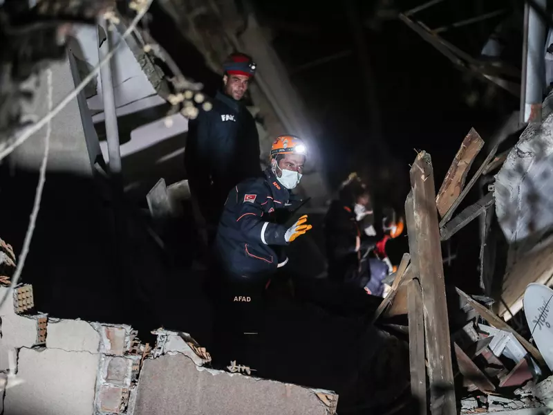 6.3 magnitude earthquake strikes southern Turkey
