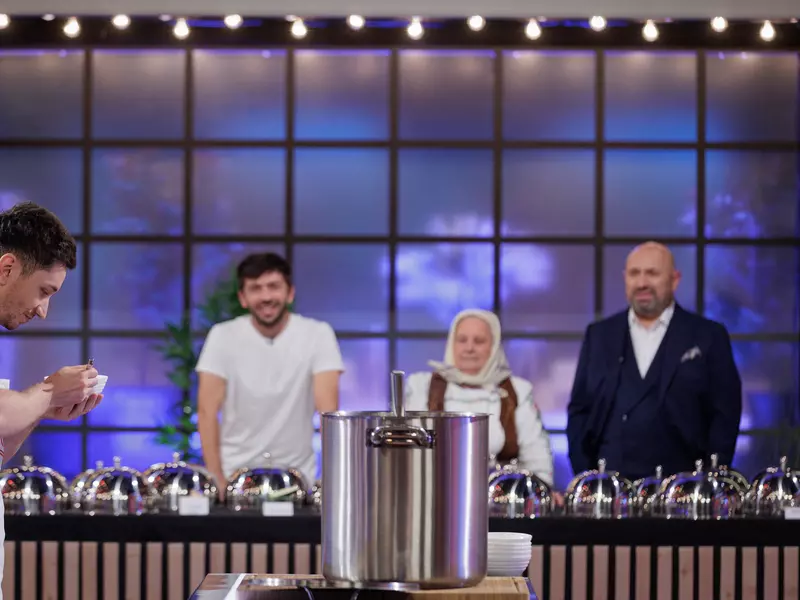 Cristian Usurelu, Mircea Bravo, bunica, Chef Catalin Scarlatescu