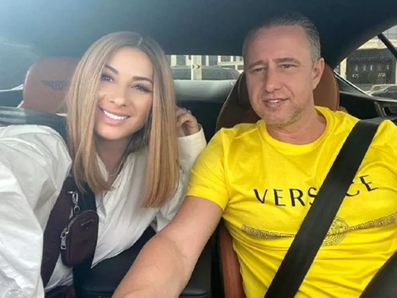 Anamaria Prodan și Laurențiu Reghecampf 1