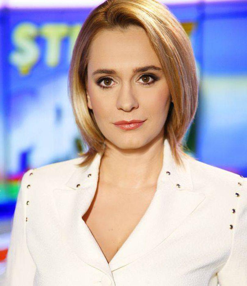 Andreea Esca și Replica Pe Care O Dă Despre Tunsoarea Ei Vezi Ce