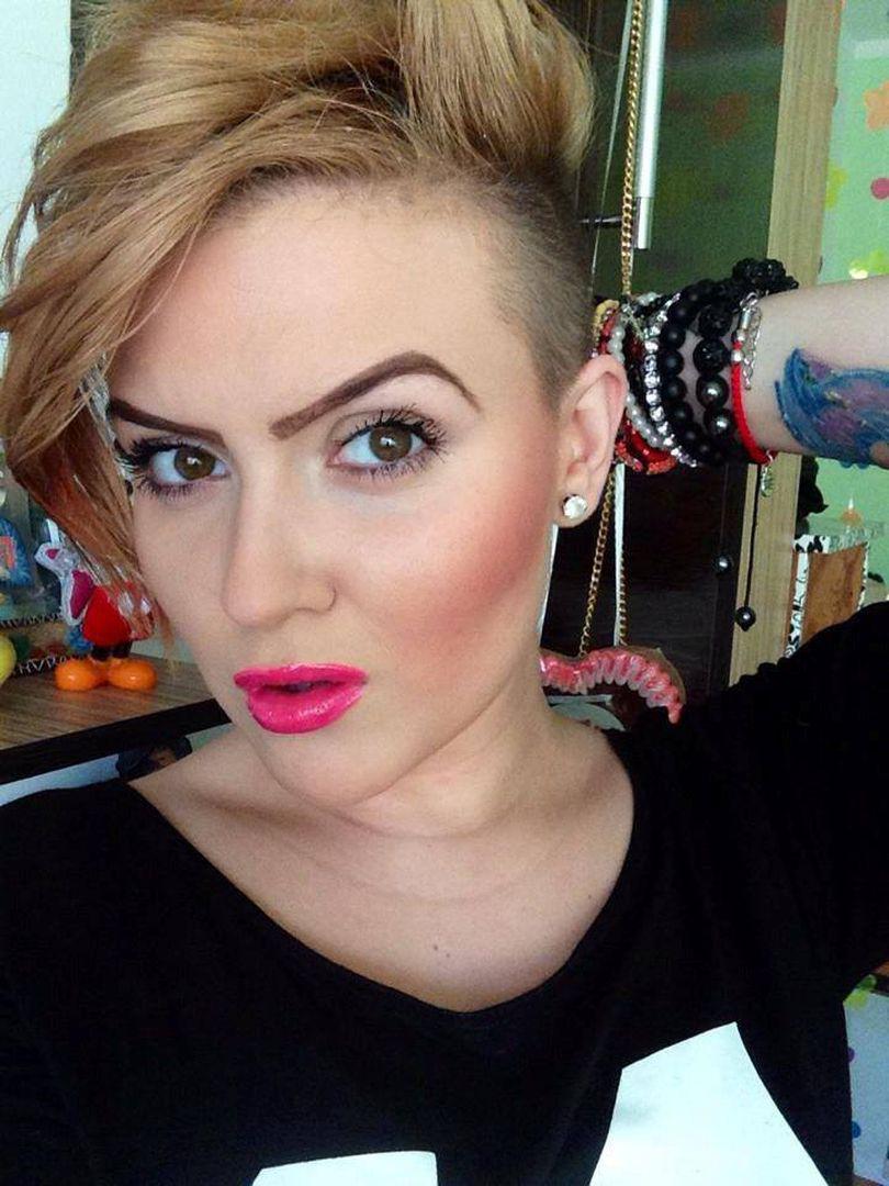 Oana Radu,"ADELE DE ROMÂNIA", şi DIETA EI, DESFIINŢATE de ...